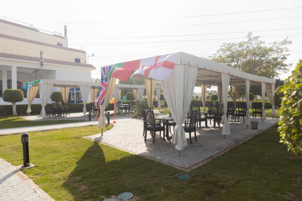 Assiut Cement Hotel Exterior photo