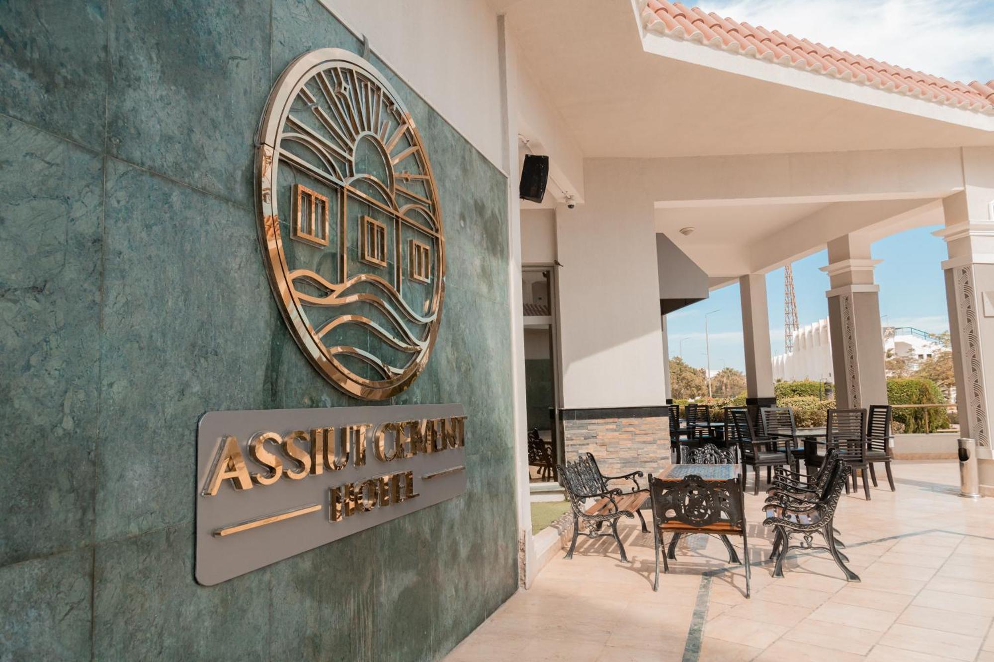 Assiut Cement Hotel Exterior photo